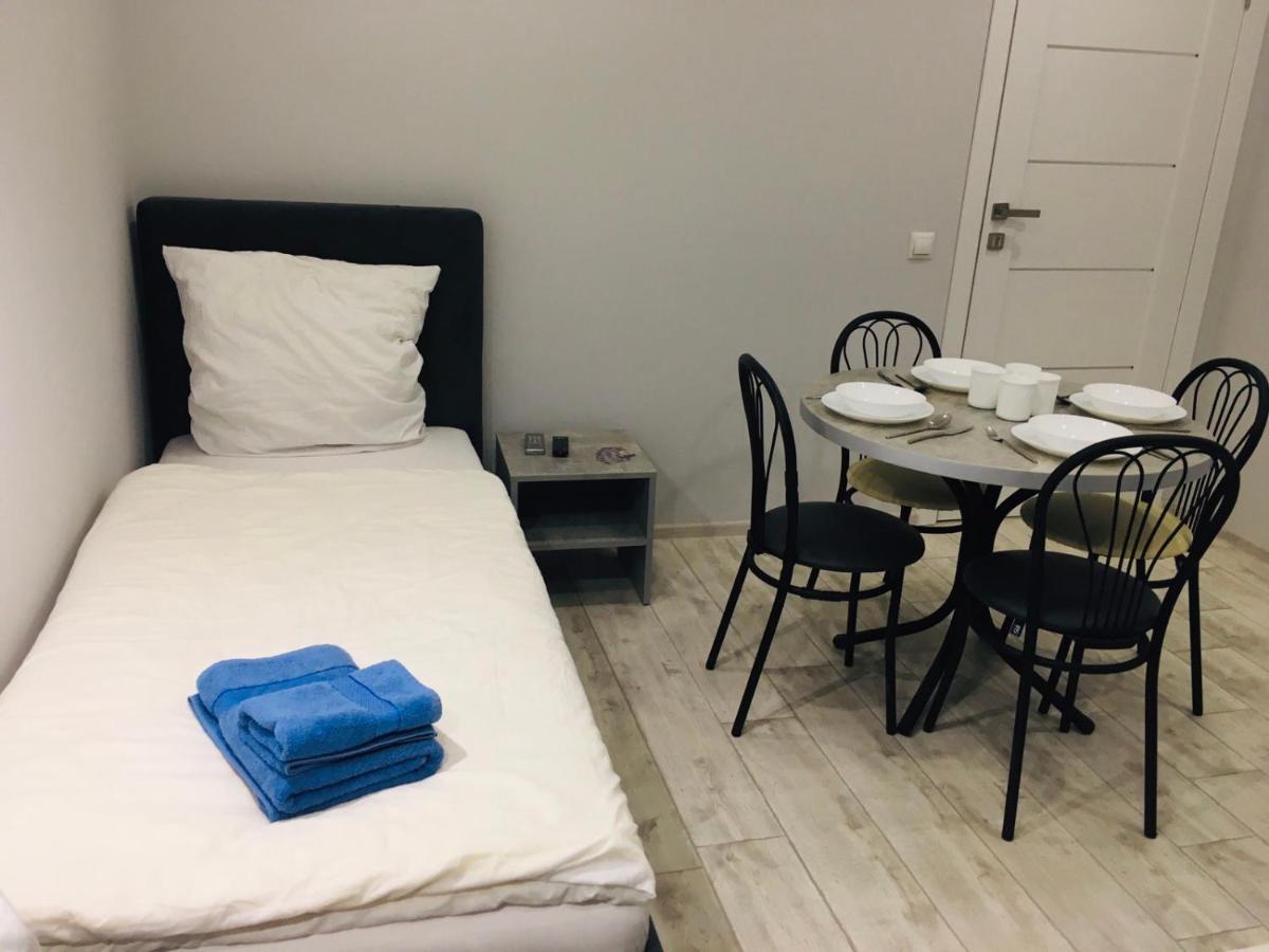 Welcome Apartments В Центре Uzhhorod Ngoại thất bức ảnh