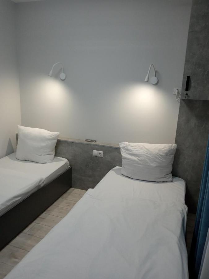Welcome Apartments В Центре Uzhhorod Ngoại thất bức ảnh