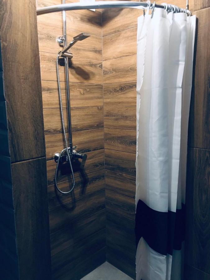 Welcome Apartments В Центре Uzhhorod Ngoại thất bức ảnh