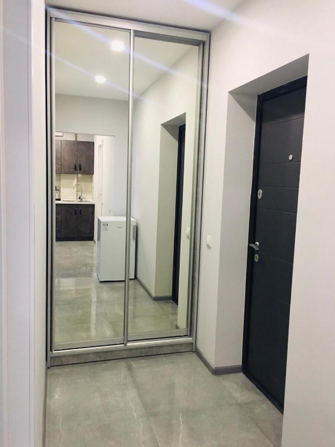 Welcome Apartments В Центре Uzhhorod Ngoại thất bức ảnh