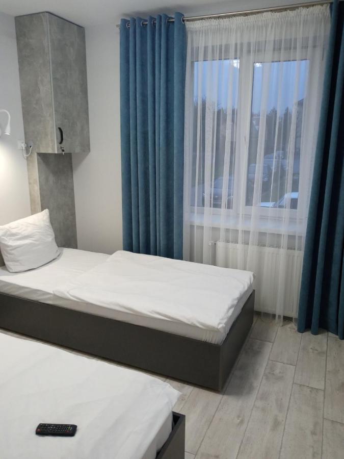 Welcome Apartments В Центре Uzhhorod Ngoại thất bức ảnh